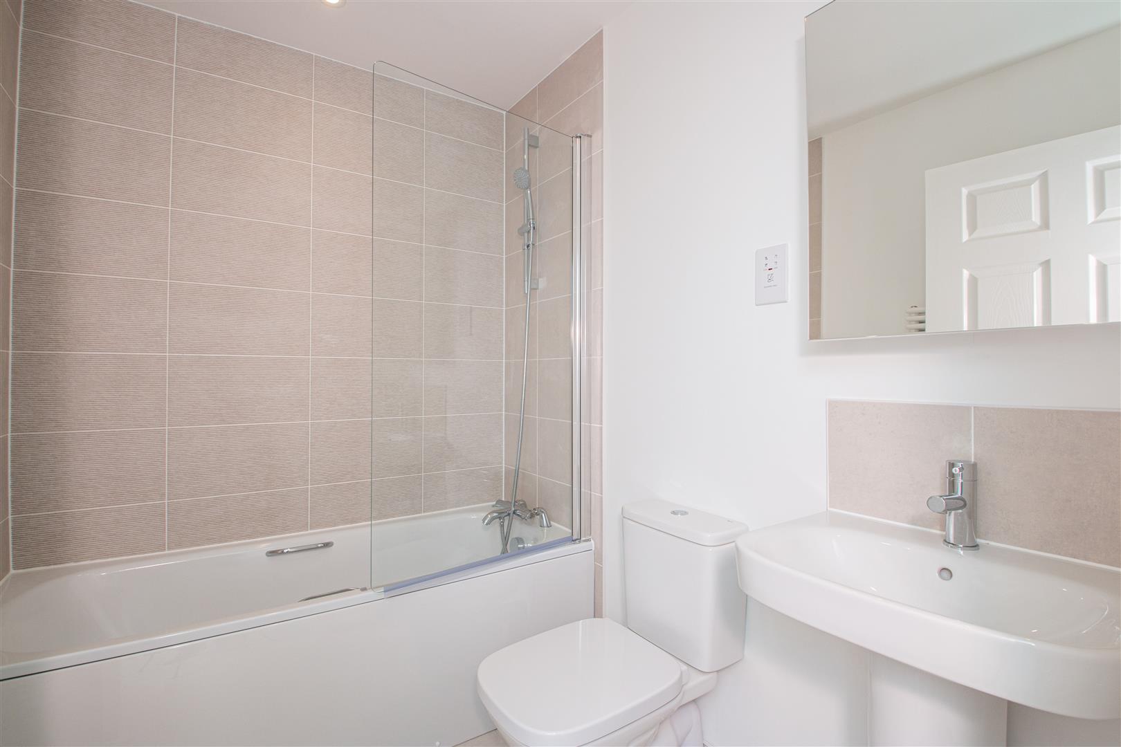 4 bed property in Simmental Way, Milton Keynes